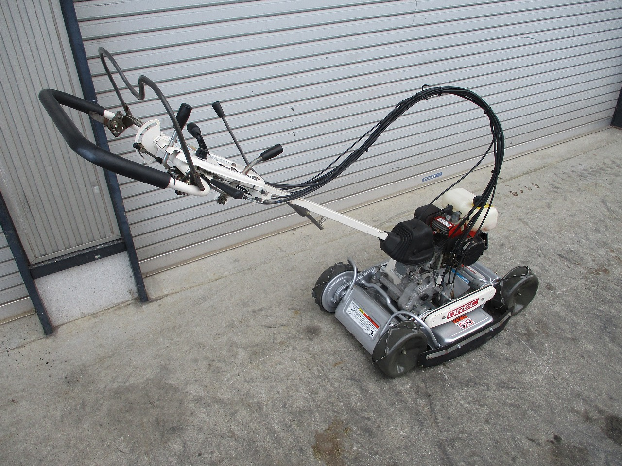 畦草刈機 SP850A 写真９