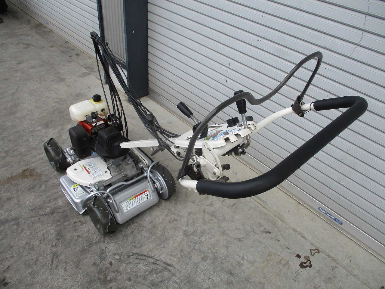 畦草刈機 SP850A 写真５