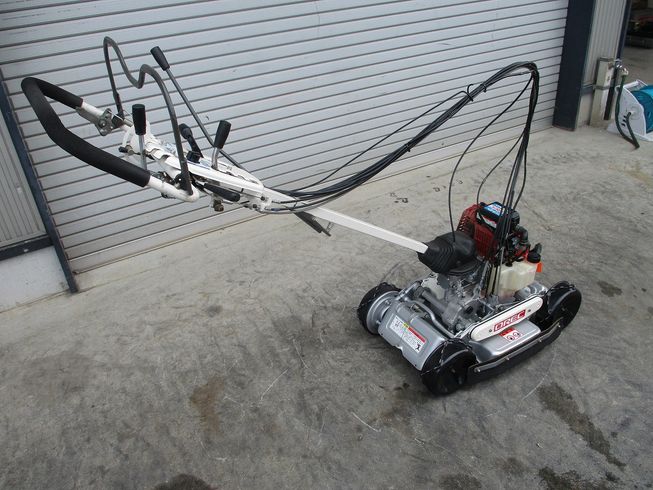 畦草刈機 SP851 写真８