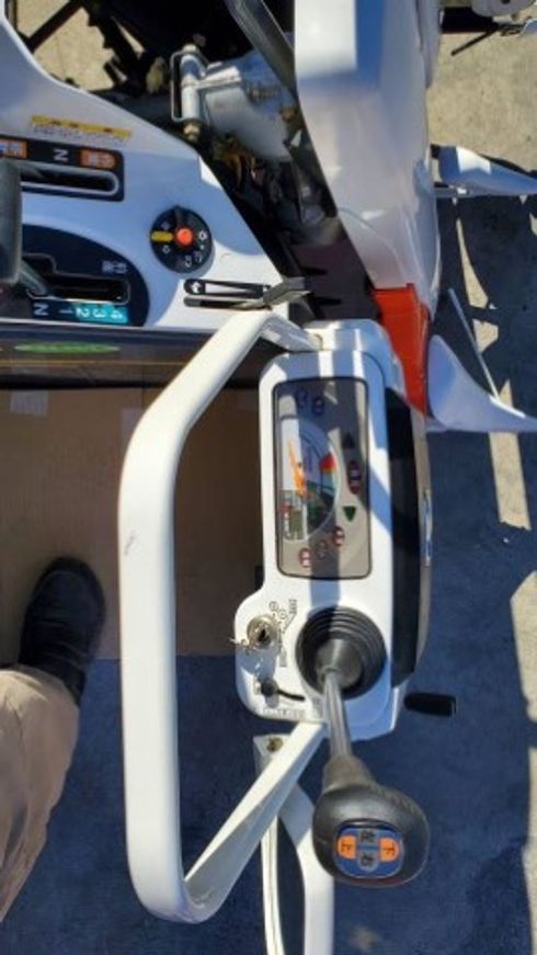 コンバイン AR213LW 写真４