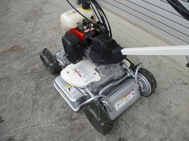 畦草刈機 SP850A 写真５