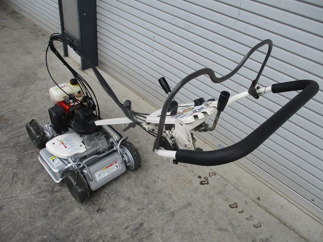 畦草刈機 SP850A 写真８