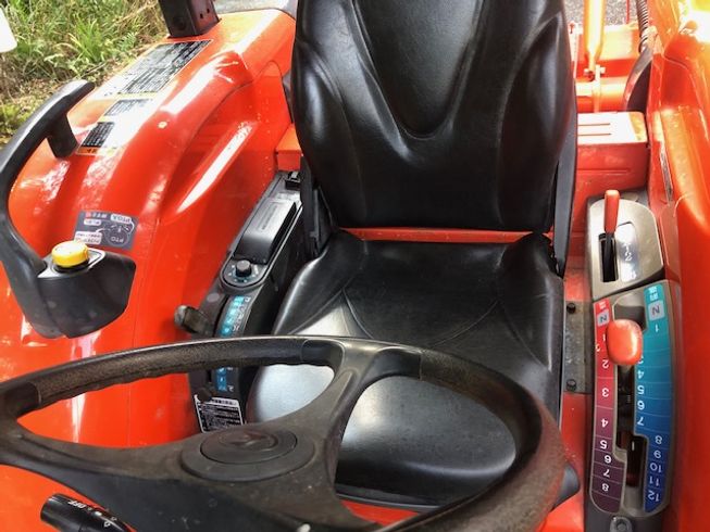 トラクター KL315 写真５