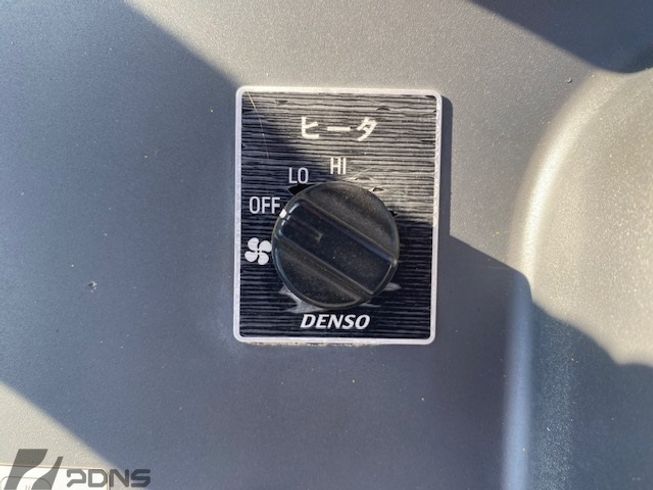 ホイールローダー WA30-6E０ 写真７