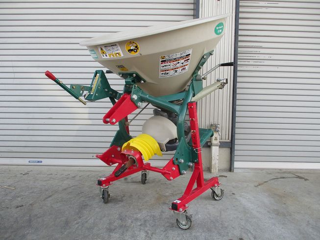 ブロードキャスター CF200.300 写真３