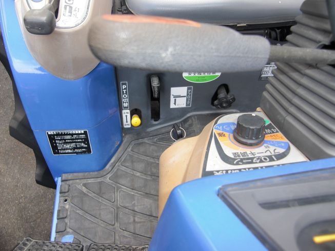 トラクター TH253GQ-A15VD　ノークラッチ 写真７