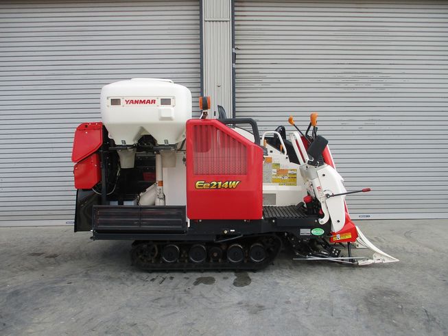 コンバイン Ee214W 写真３
