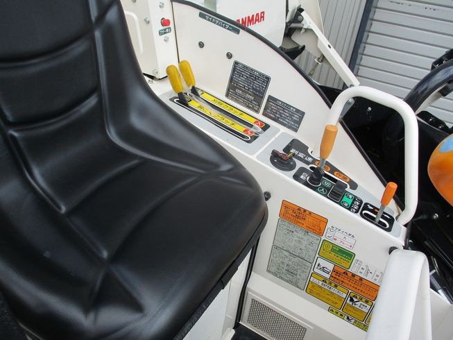 コンバイン Ee214W 写真６