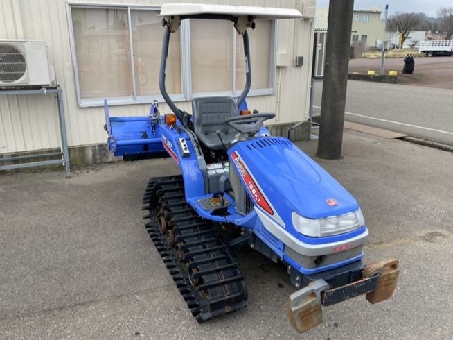 イセキ トラクター 写真