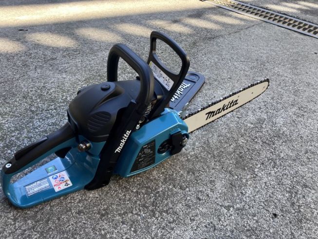 チェーンソー MEA3201M 写真４