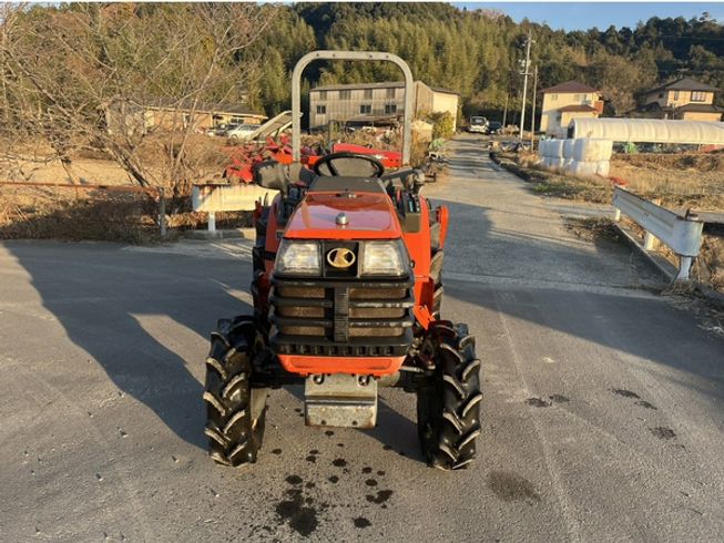 トラクター GB200 写真２