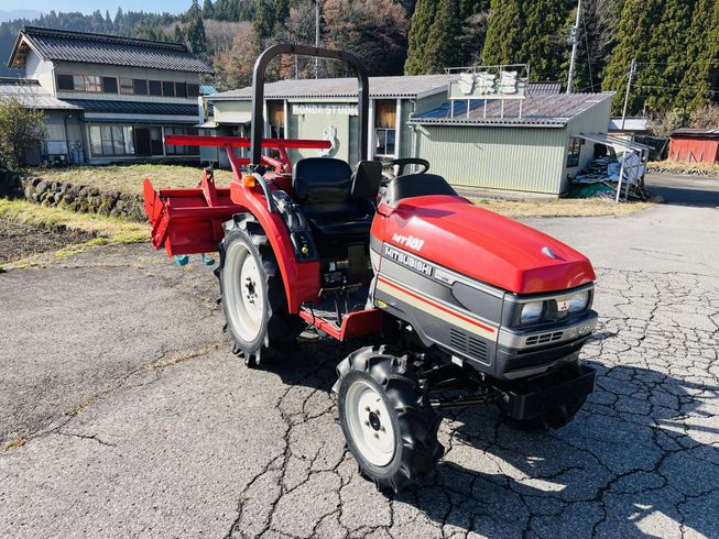 トラクター MT181 写真２