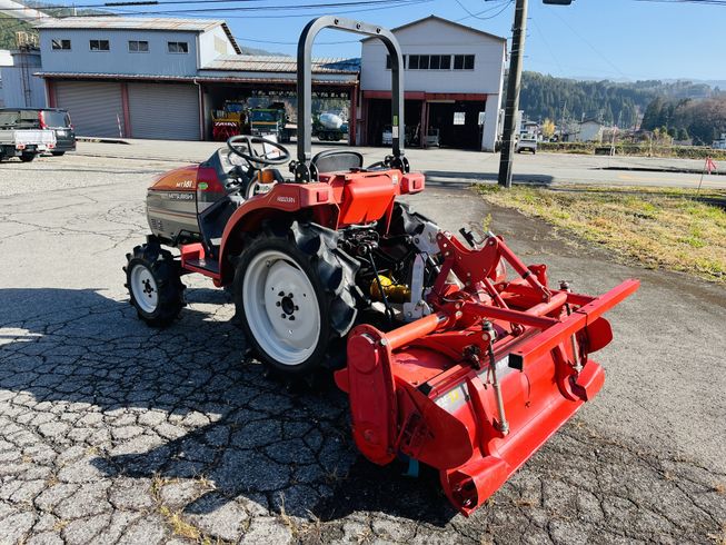 トラクター MT181 写真４