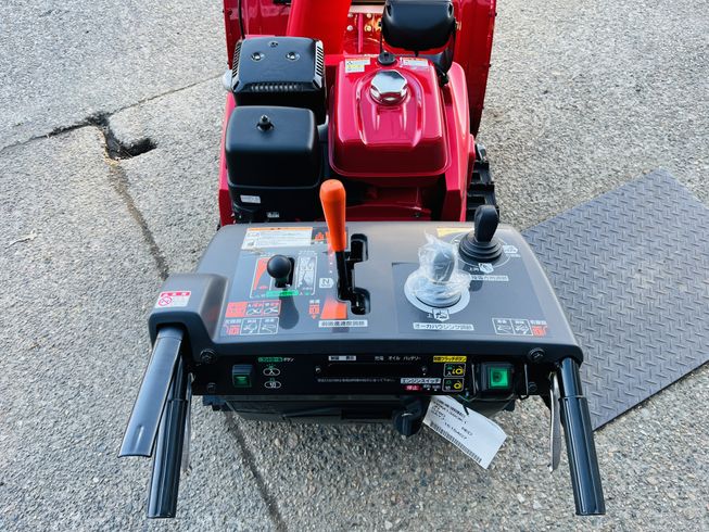 除雪機 HSM1380i(JN) 写真７