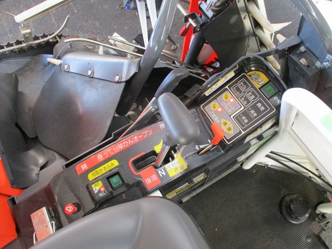 コンバイン ER213-SPW 写真５