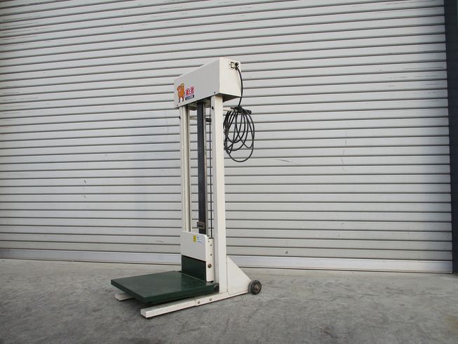 米袋用昇降機 LU-206 写真３