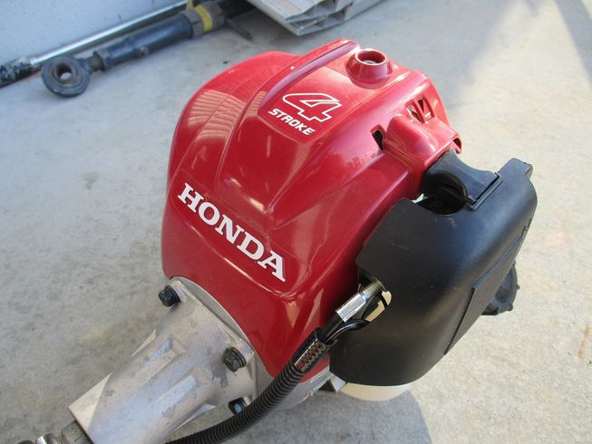 草刈機 UMK425H 写真５