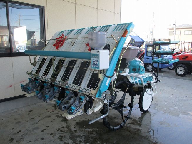 田植機 NSU67 写真３