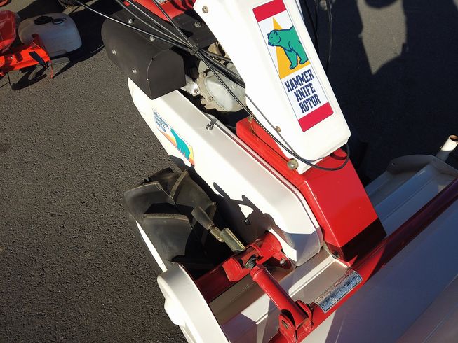 草刈機 ☆新春SALE☆　動画有 整備済　ナイフ(刃)・タイヤ新品♪　HR662 写真６