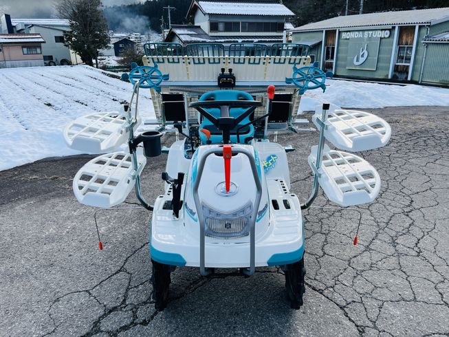 田植機 EP4-S 写真３