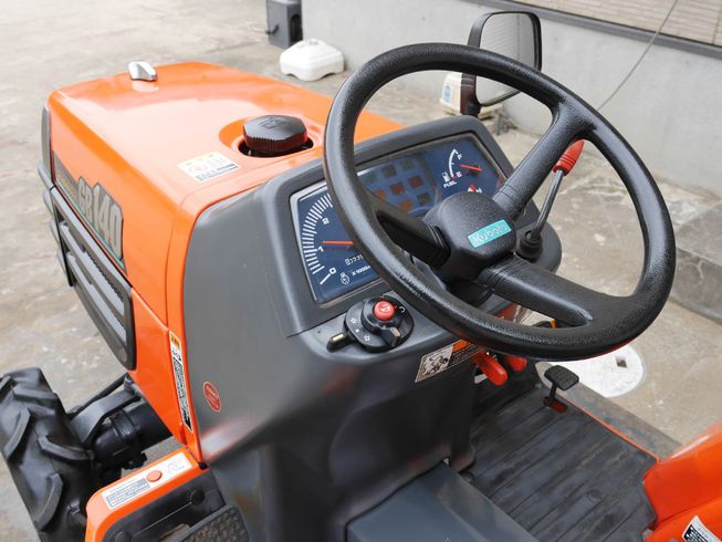 トラクター GB140 写真５