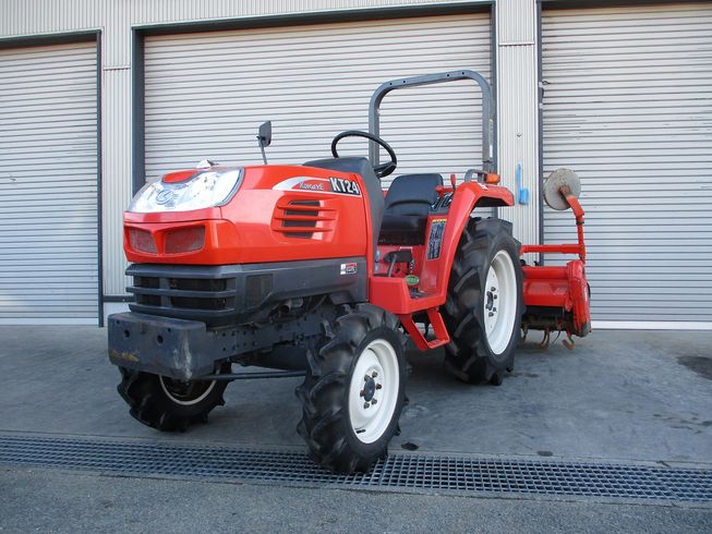 トラクター KT24BMARP 写真２