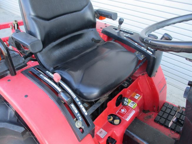 トラクター MT155 写真４