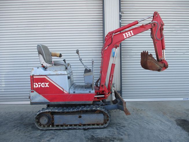 バックホー IS-7GX 写真３