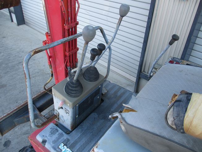 バックホー IS-7GX 写真８