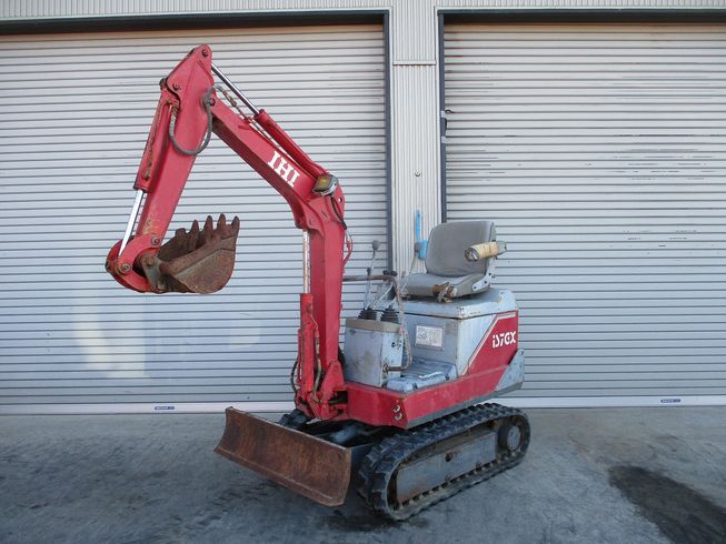 バックホー IS-7GX 写真２