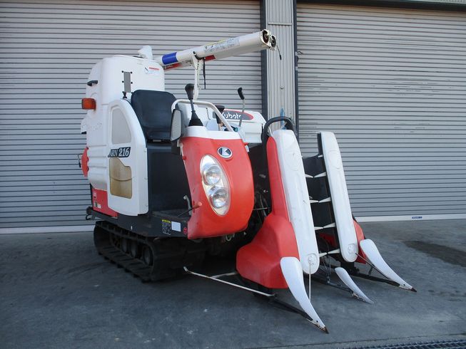 コンバイン ARN216-GLW2 写真２