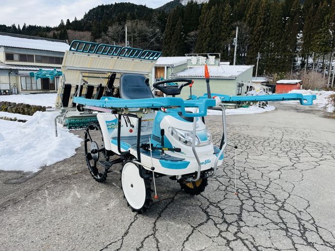 田植機 SPU450P-R 写真２