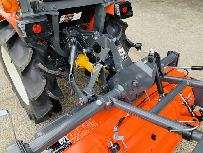 トラクター NB21SP-MARF14 写真８