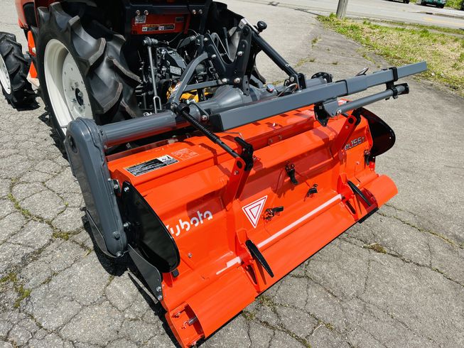 トラクター FT240SP-BMAJQF5SV 写真７