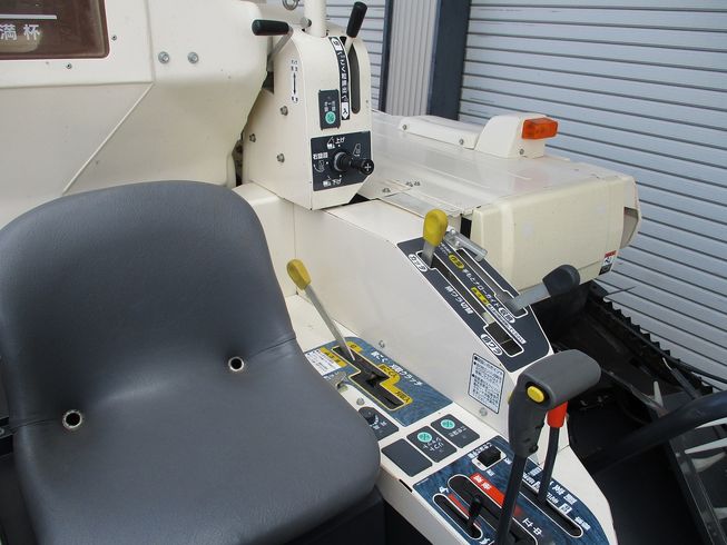 コンバイン VS323 写真６