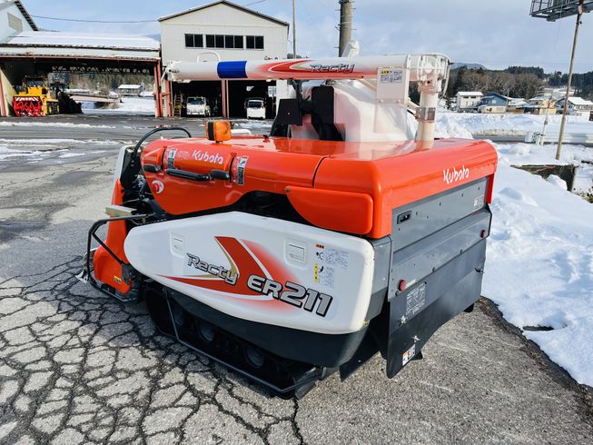 コンバイン ER211G-W 写真４