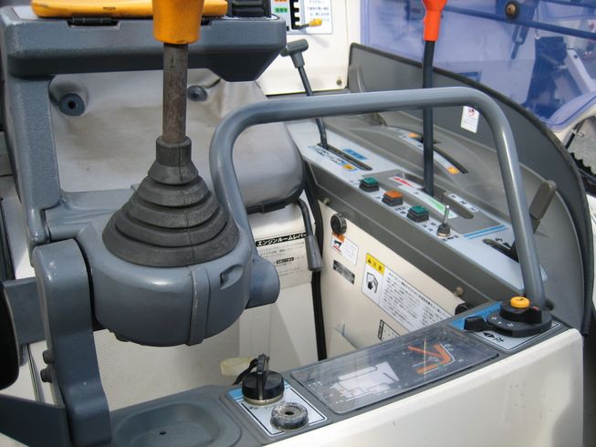 コンバイン HVG323G-ZATWC 写真９