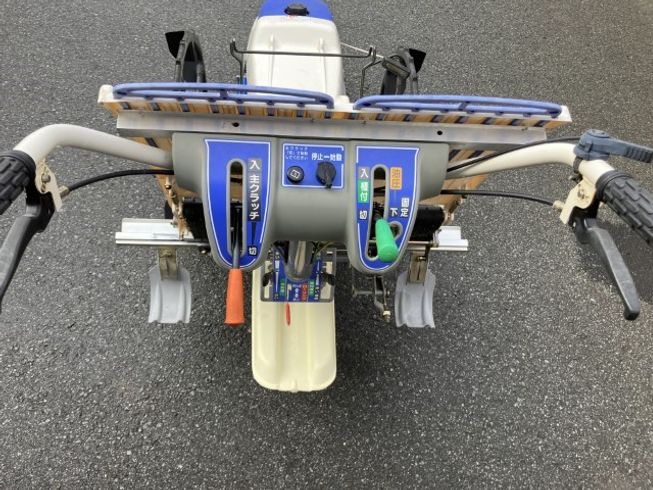 田植機 PC2S-70 写真５