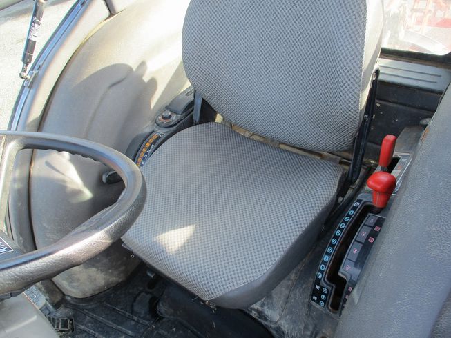 トラクター KL33 写真５