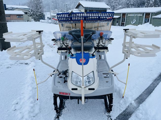 田植機 PPZ4-DLF 写真４