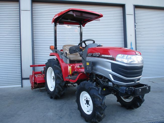 トラクター EF120 写真２