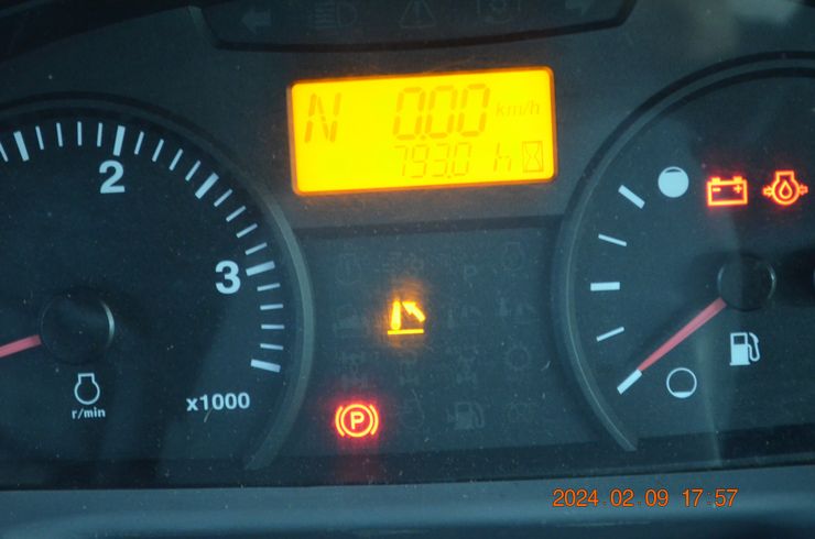 トラクター MR65QMAXUR1三陽ﾛｰﾀﾞｰ・ｸﾞﾗﾌﾞ・ﾊｲﾚｯｸﾞｷｯﾄﾞ付 写真９