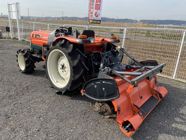 トラクター KL300 写真５