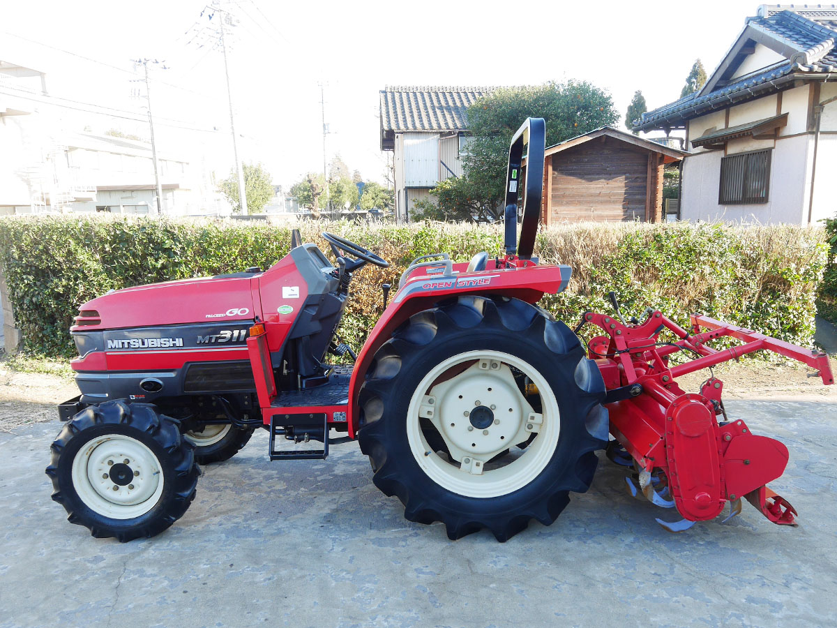 トラクター MT311 写真３