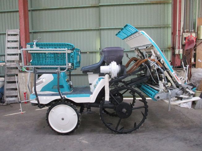 田植機 SPU450P-FR 写真３