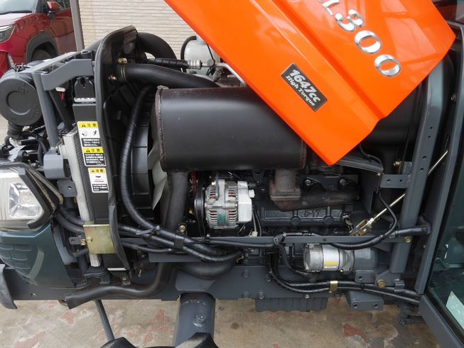 トラクター KL300 写真８