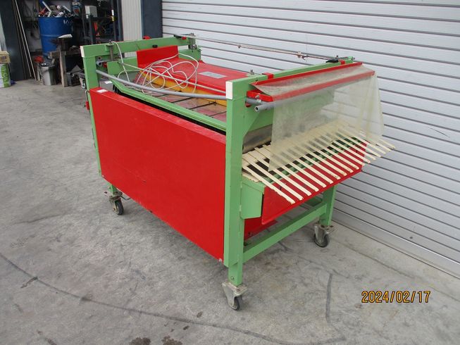 野菜洗機 GUP65-8S 写真５