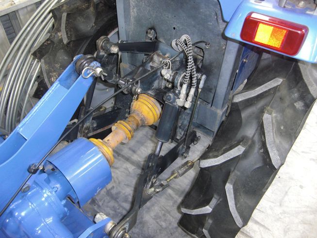 トラクター THS20-UKXZA3V　シンプルタイプ　フル装備 写真６