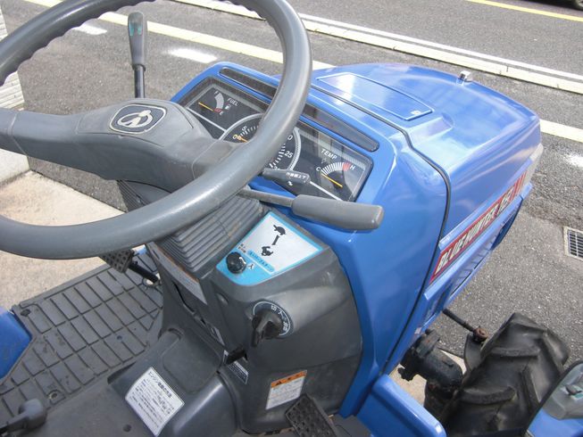 トラクター TH18-BA13V　フル装備　お買得 写真６