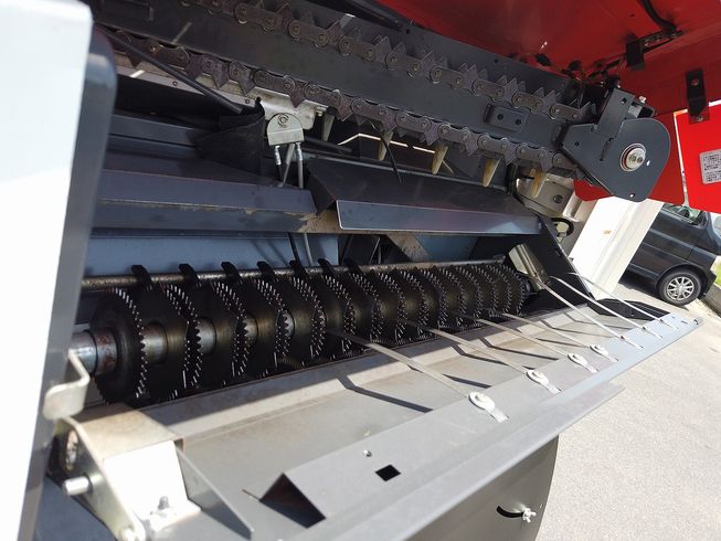 コンバイン //3月決算SALE//【動画有】整備済 ER330NSD4MWE-C 写真９